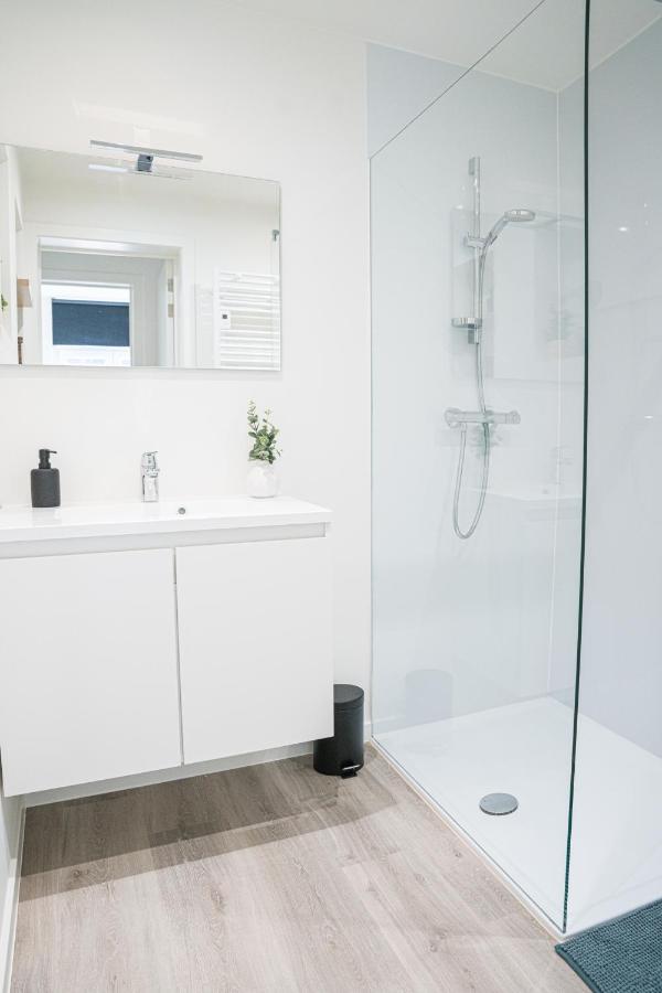 Etage 2 - Appartement In Centrum, 300M Van Zee En Gratis Parking Остенде Экстерьер фото