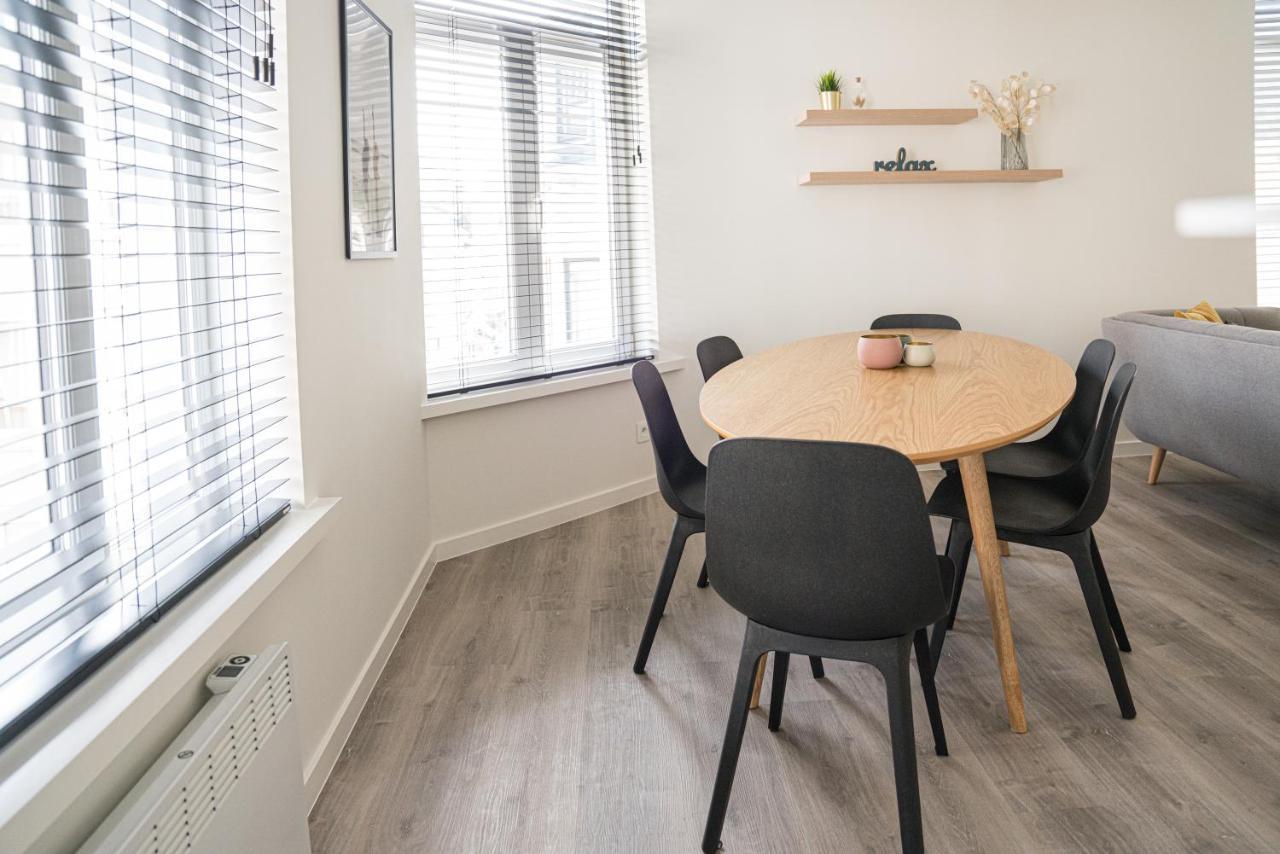 Etage 2 - Appartement In Centrum, 300M Van Zee En Gratis Parking Остенде Экстерьер фото